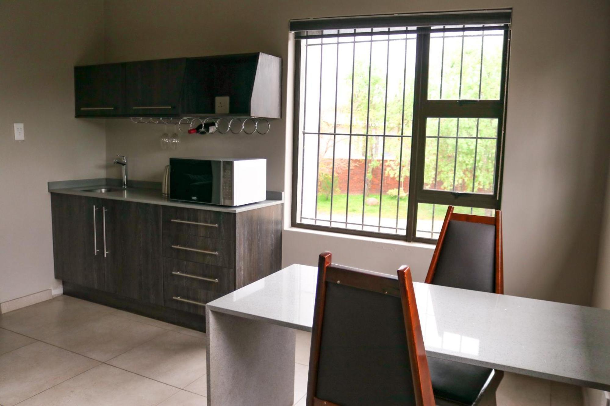 Fair Glen Hotel Kyalami ภายนอก รูปภาพ