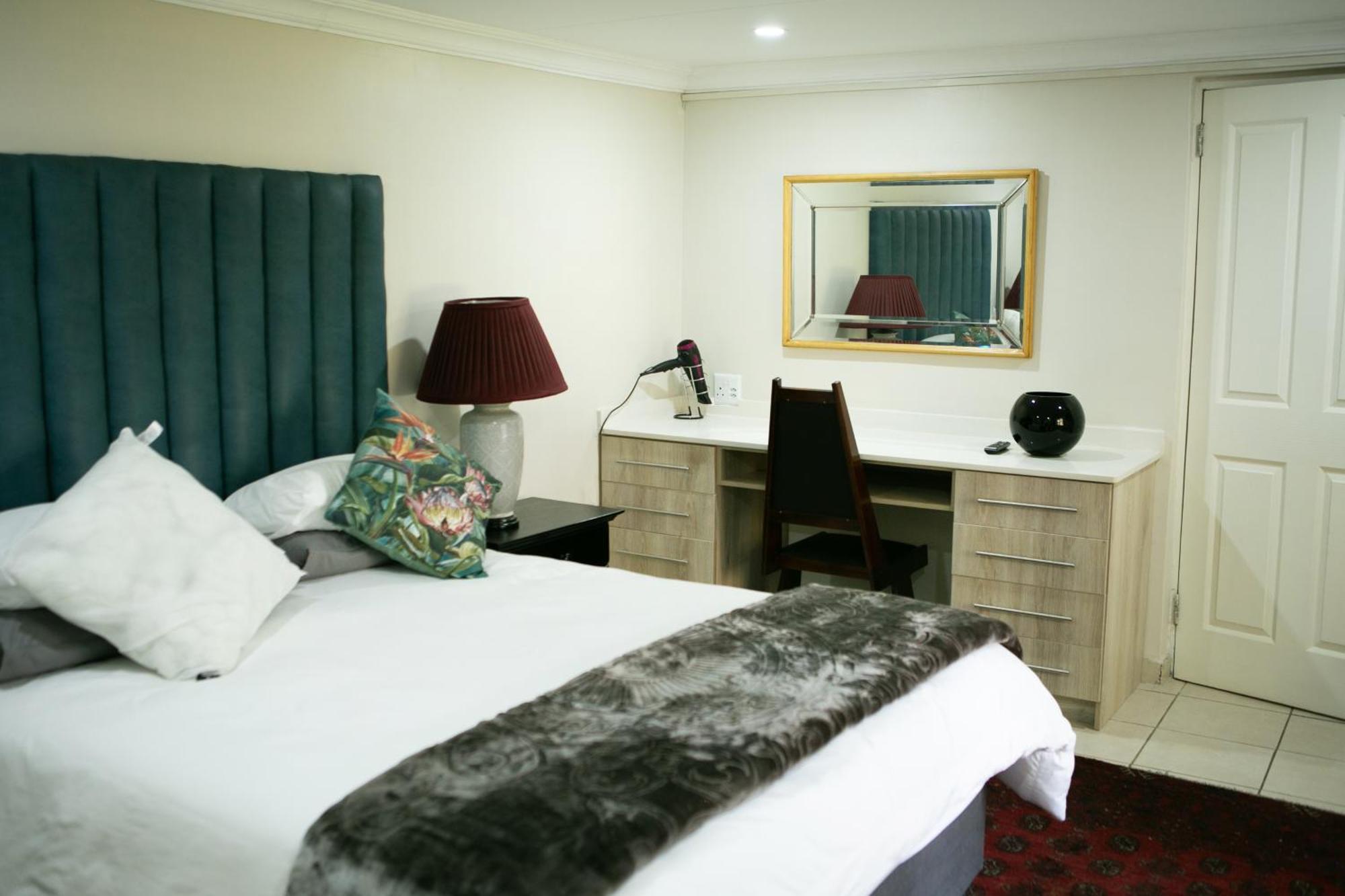 Fair Glen Hotel Kyalami ภายนอก รูปภาพ
